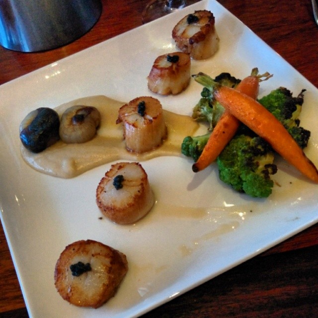 Hokkaido Scallops with cippolini agrodolce, celery root purée, white sturgeon caviar